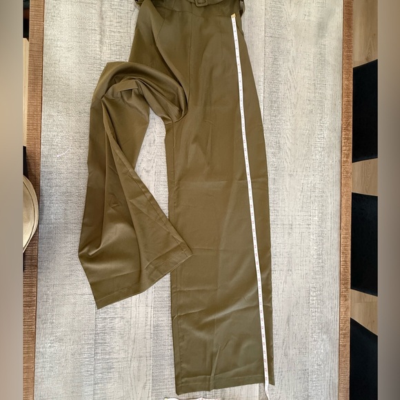 Olive Scent Olive Green Strapless Jumpsuit with Belt Size Small - Picture 10 of 13
